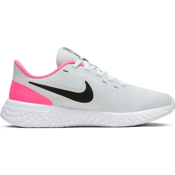 NIKE Little Girls' Revolution 5 Sneaker 4 NIKE Little Girls' Revolution 5 Sneaker - Image 4