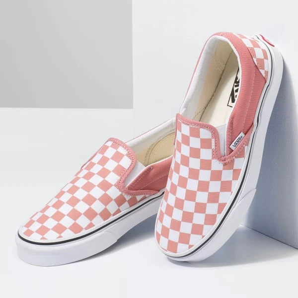 VANS Women's Classic Checkerboard Slip-On Shoes 4 VANS Women's Classic Checkerboard Slip-On Shoes - Image 4