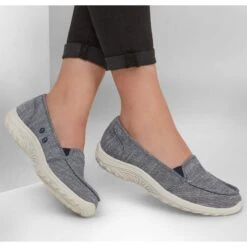 SKECHERS Women's Relaxed Fit: Reggae Fest - Manzanita Shoes -All Shoe Shop 2081360 402 alt5