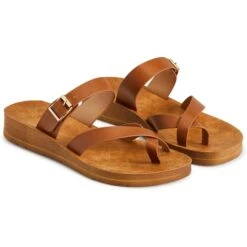 WANTED Women's Adrian Toe Ring Side Buckle Sandals